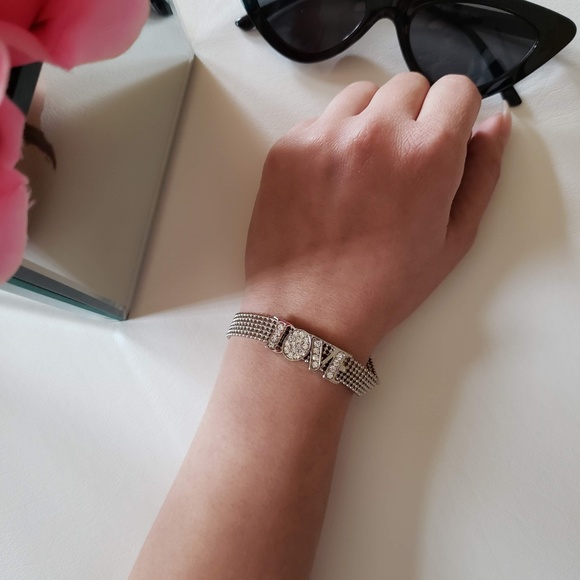 Fashion jewelry Love Silver Bracelet - Picture 2 of 3